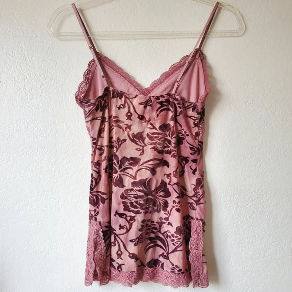 Y2K Velvety Floral Spaghetti Strap Tank Top - Picture 8 of 9